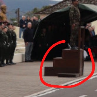 escadaria onde o soldado Cardoso se acidentou
